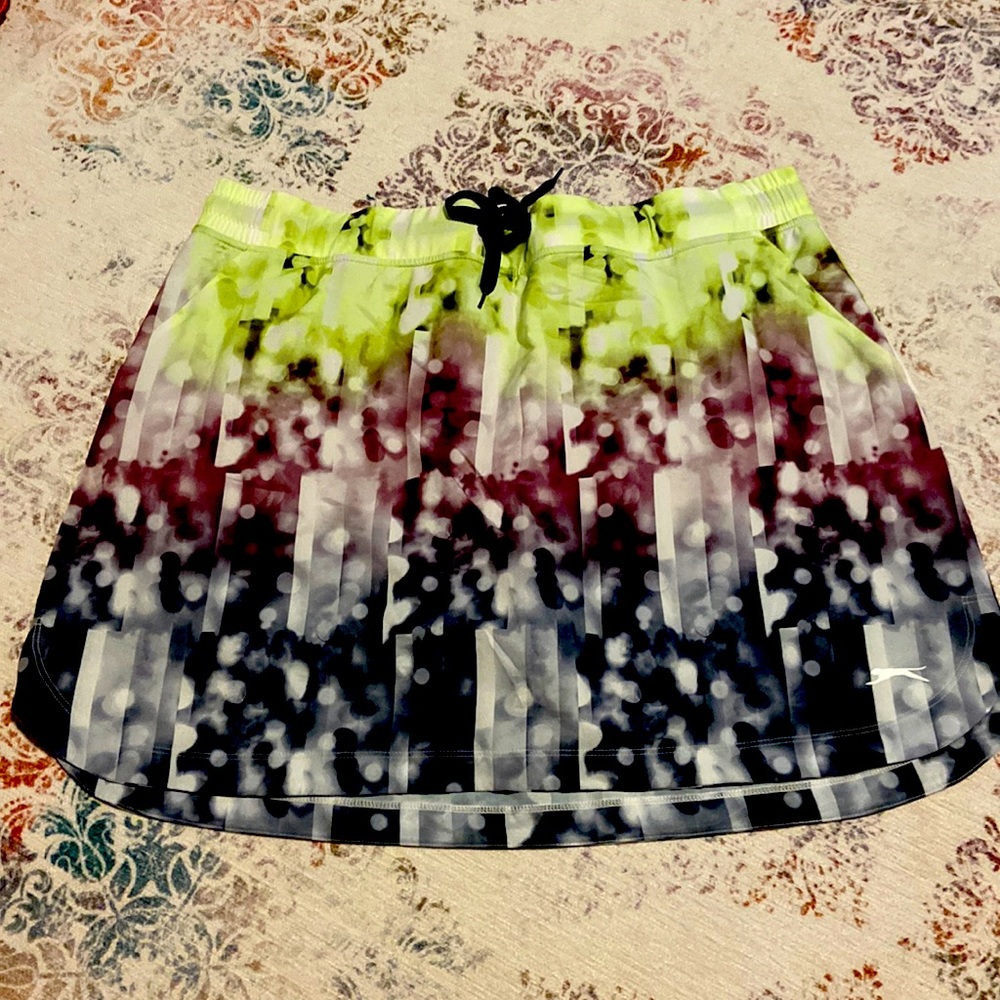 Womens golf skort. Size XL.